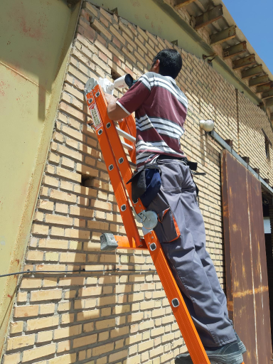 شرکت پیشگامان فرا افزار ویرا