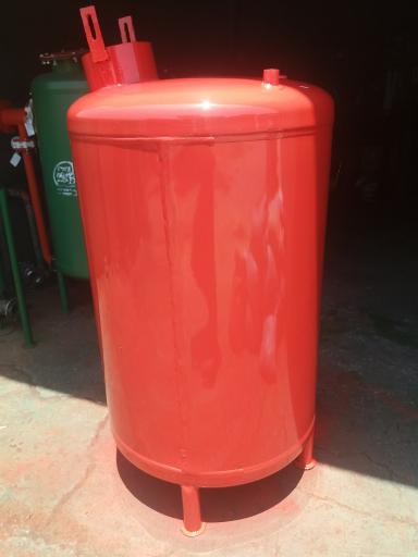 عکس گروه صنعتی زرین آب تاکستان