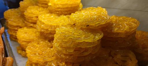 عکس زولبیا سرای جهان پناه