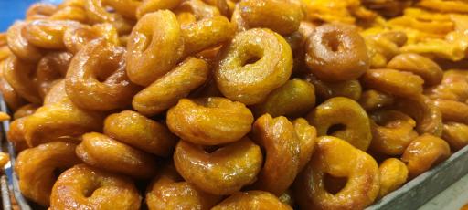 عکس زولبیا سرای جهان پناه