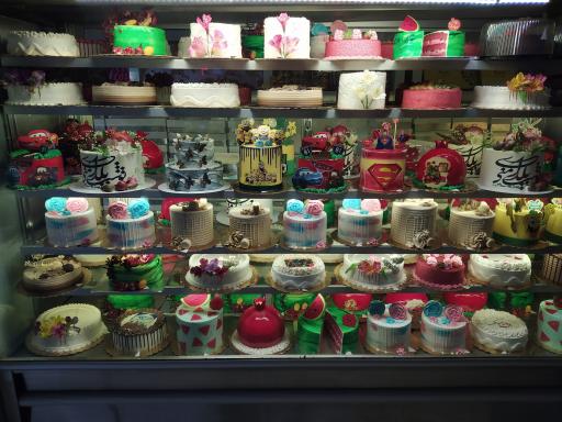 عکس کیک و شیرینی داریوش