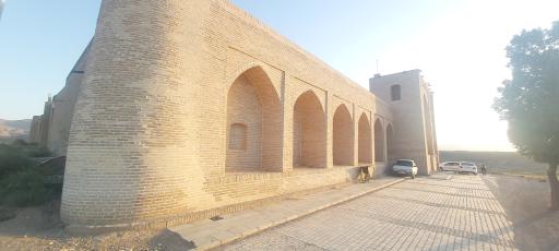 عکس کاروانسرای تاریخی دودهک دلیجان
