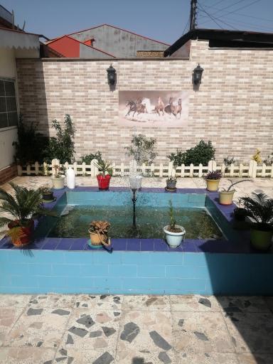 رستوران سنتی نون و ریحون