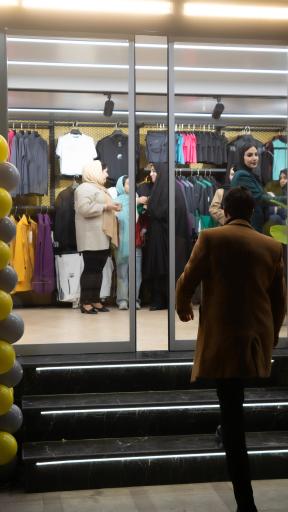 عکس فروشگاه ورزشی وحدت+