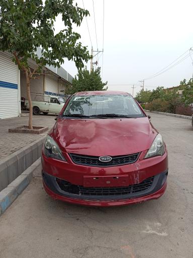 نمایشگاه اتومبیل تصادفی انتخاب
