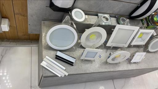 نور و روشنایی حامد لایتینگ