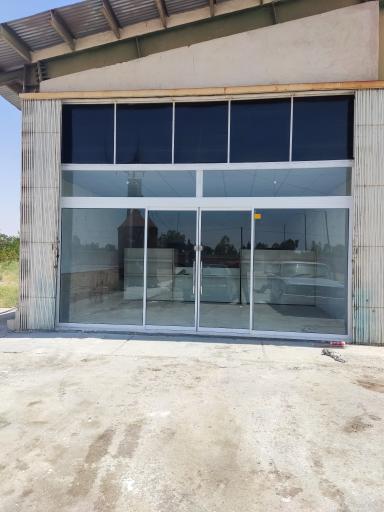 عکس شیشه سکوریت و کرکره برقی آپادانا