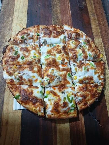 عکس پیتزا مهر