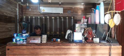 عکس لانگو کافی استور