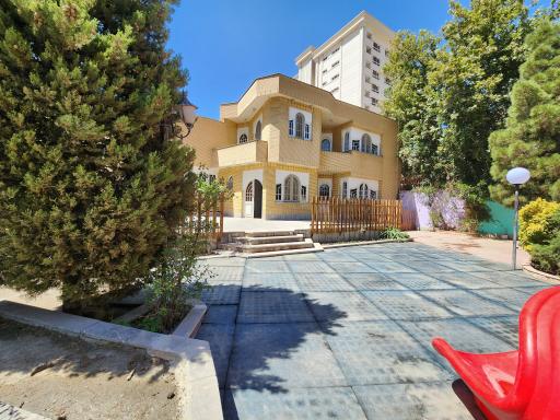 عکس پیش دبستانی و پایه اول دبستان نام آوران روناک