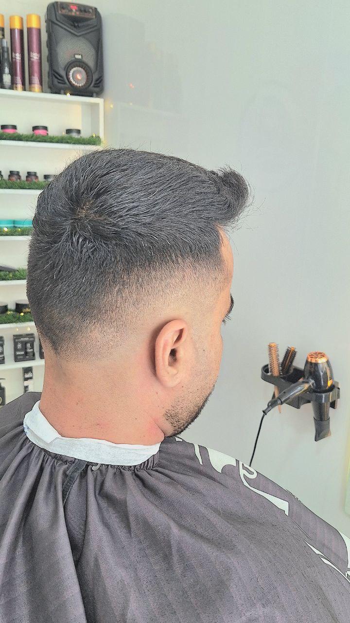 عکس پیرایش کیا وطن دوست