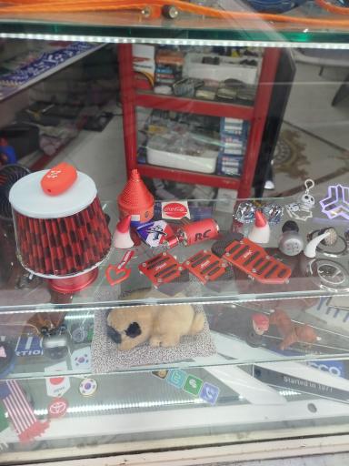 عکس لوکس اسپرت توشیبا