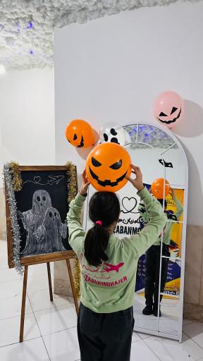 عکس آموزشگاه زبان مهاجر