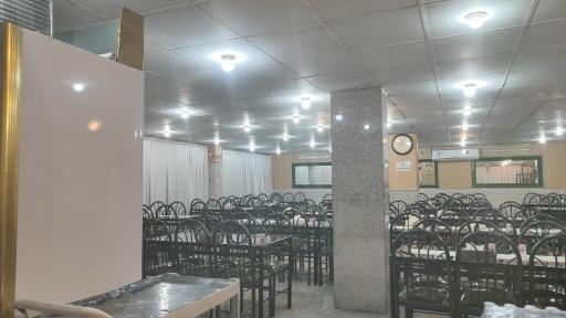 عکس رستوران لاله