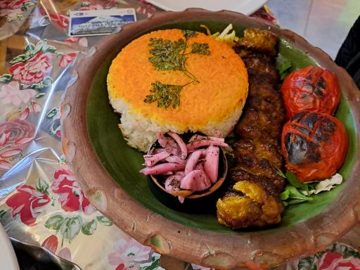 عکس رستوران سنتی کاشف السلطنه