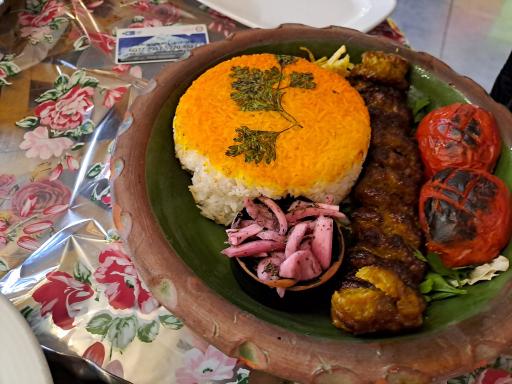 عکس رستوران سنتی کاشف السلطنه