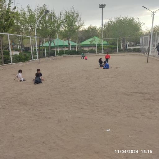 عکس محل شن بازی کوکان