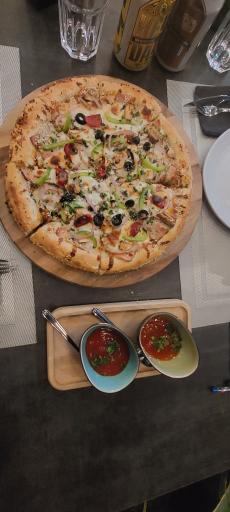 عکس رستوران لادیز لانژ