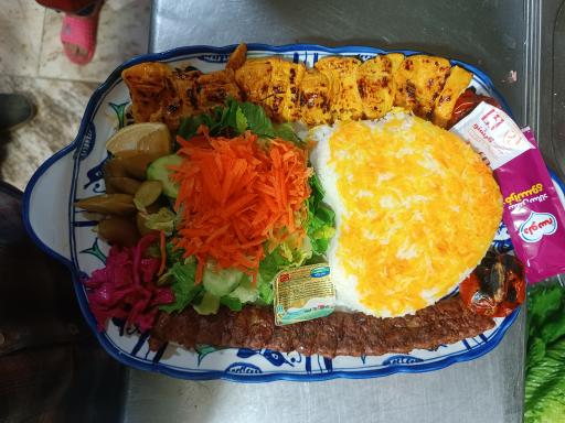 عکس سفره سرای باغسون