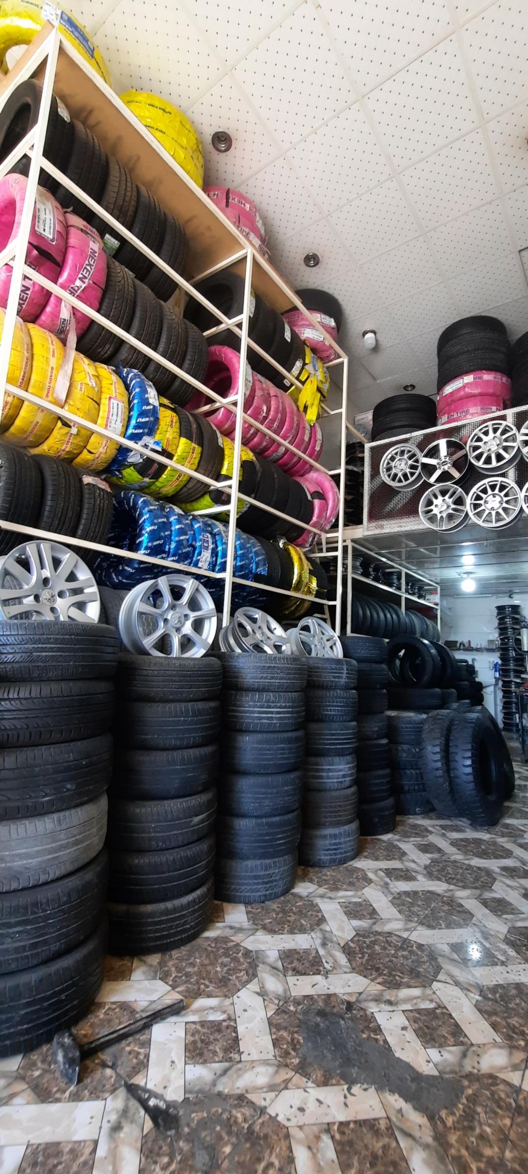 عکس لاستیک و رینگ فروشی محمد نادری