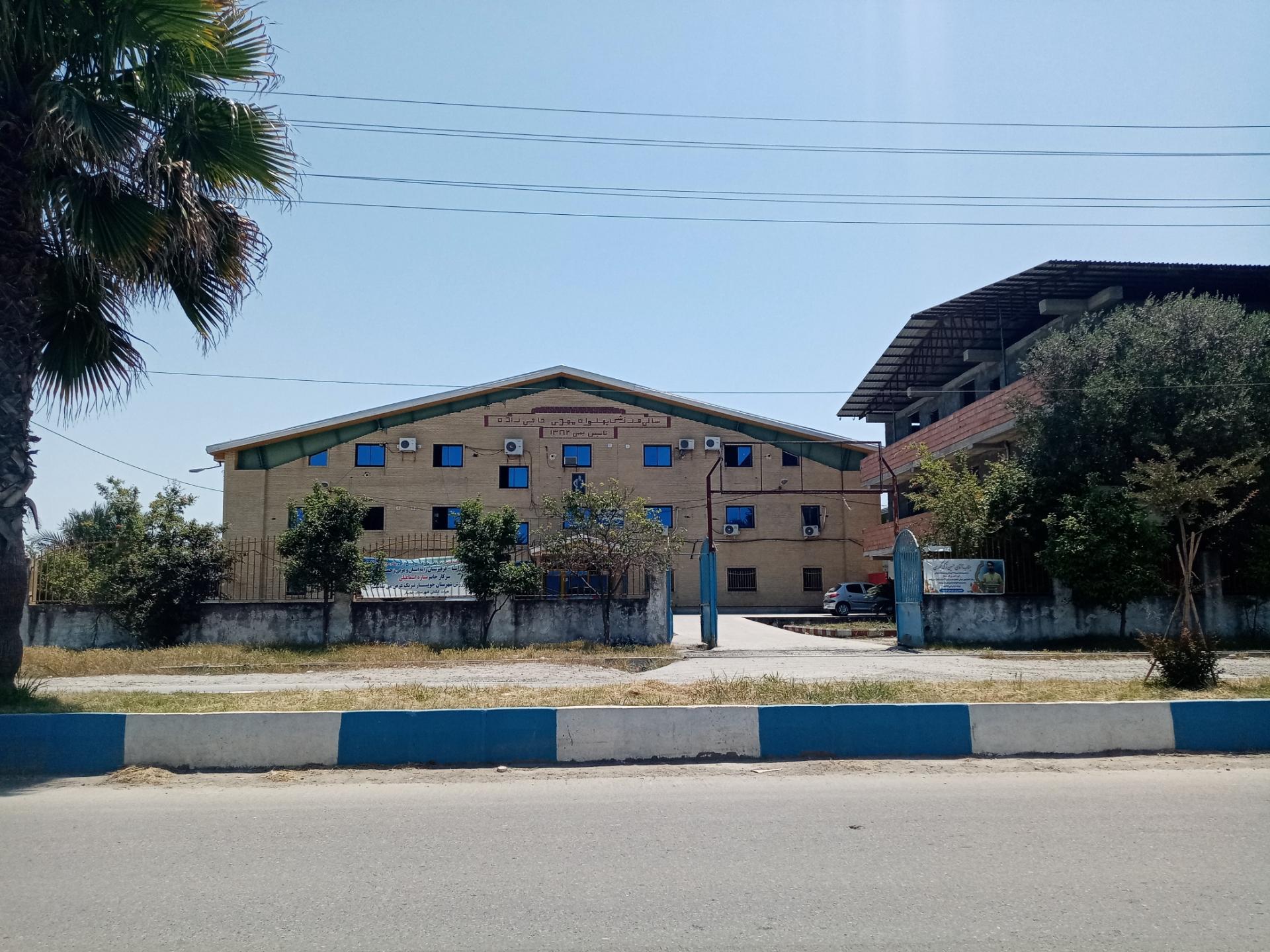 عکس سالن ورزشی پهلوان مهدی حاجی زاده