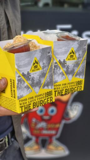 عکس فست فود سیب چیز