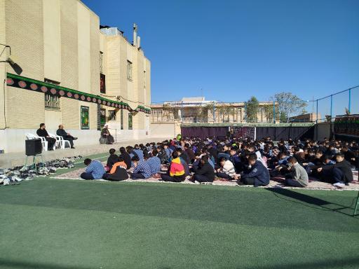 عکس دبیرستان رزمندگان اسلام 