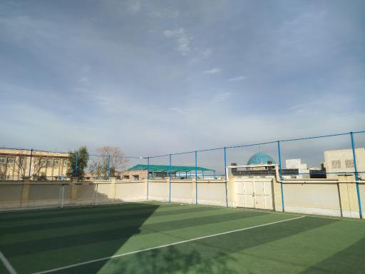 عکس دبیرستان رزمندگان اسلام 