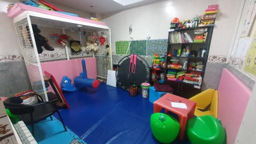 عکس کلینیک کاردرمانی چلبیانی