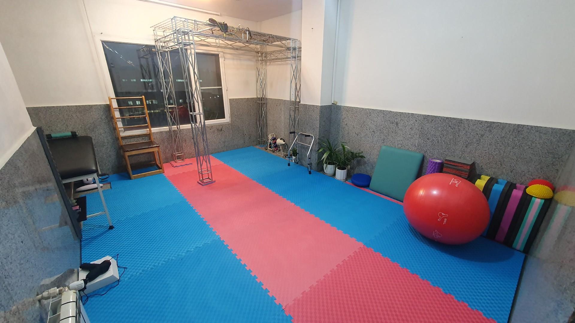 عکس کلینیک کاردرمانی چلبیانی