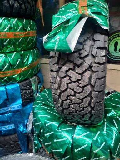 عکس رینگ و لاستیک ارزان اسفندانی