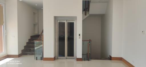 عکس کارخانه اتوماتیک درب آسانسور صدرا