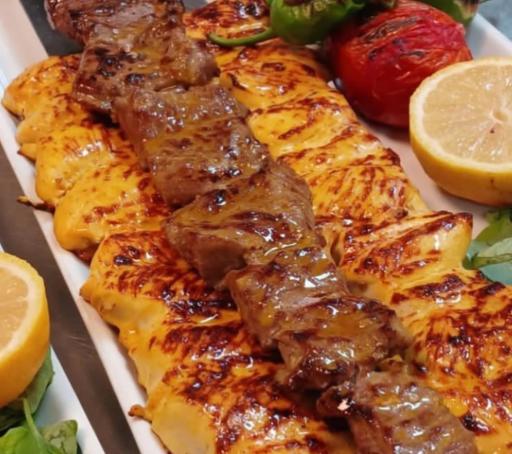 عکس رستوران حاج عمو