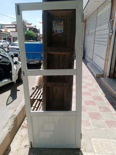 عکس درب و پنجره آلومینیوم و پی‌وی‌سی جنتی