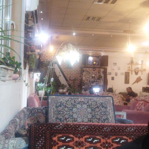 عکس کافه رستوران بهار
