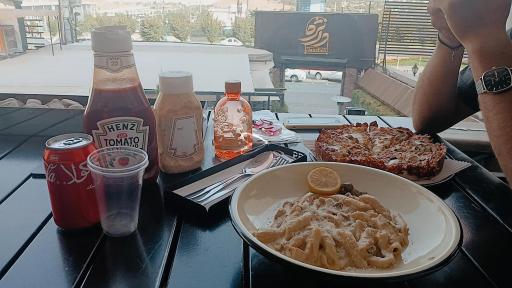 عکس پیتزا دانژه