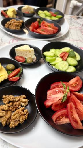 عکس کافه یووا