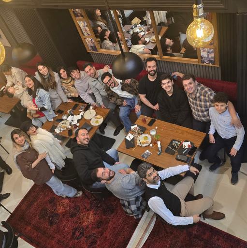 عکس کافه یووا