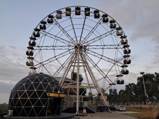 عکس شهربازی مدرن سیترا