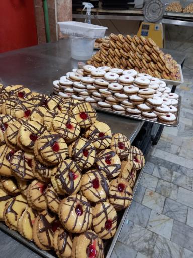 عکس تولیدی شیرینی پسندیده