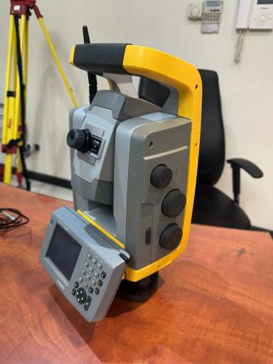 عکس نقشه برداری مهندس فرهاد حسنی زاده