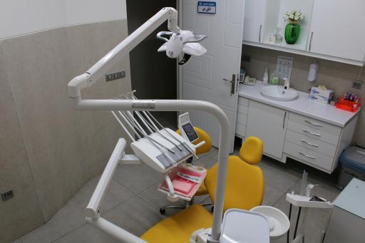 عکس کلینیک دندانپزشکی اکسیر