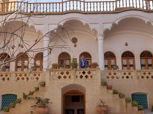 عکس اقامتگاه خانه پارسی کاشان