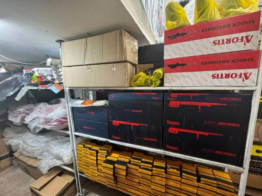 عکس فروشگاه لوازم یدکی خودرو چینی جاوید