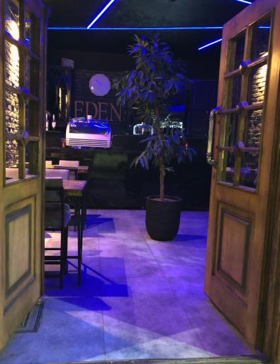 عکس کافی شاپ ادن