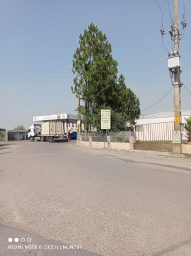 عکس پمپ بنزین دیار سبز ملک پور