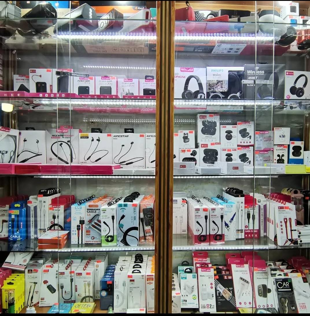 عکس خدمات کامپیوتری رایان گستر