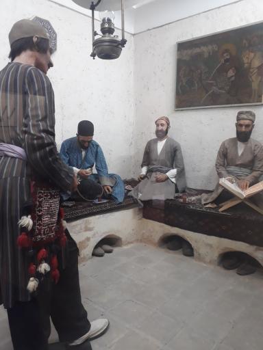 عکس موزه مردم شناسی (کاخ ابیض)