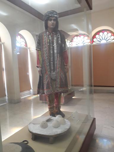 عکس موزه مردم شناسی (کاخ ابیض)