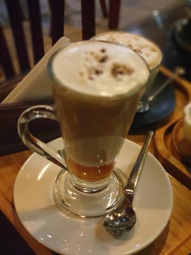 عکس کافه رستوران پاتیو